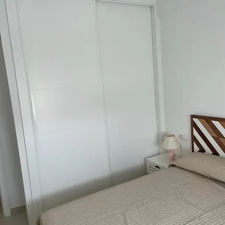 Reformado Con Vistas Al Mar Apartamento