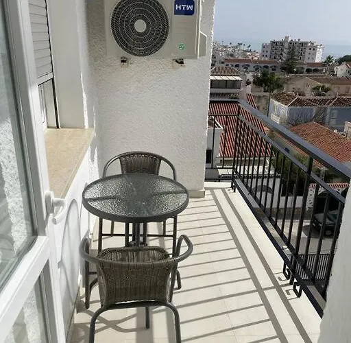 Appartement Reformado Con Vistas Al Mar Nerja